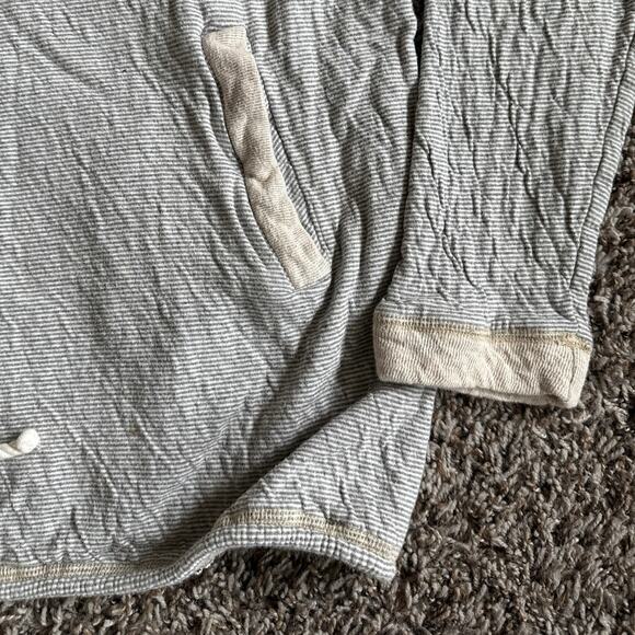 Fresh Produce Boat Neck Long Sleeve Gray White Stripe Shirt Top Size Medium - Picture 3 of 5